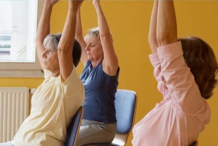 Venez tester le Yoga doux sur chaise le 23 avril